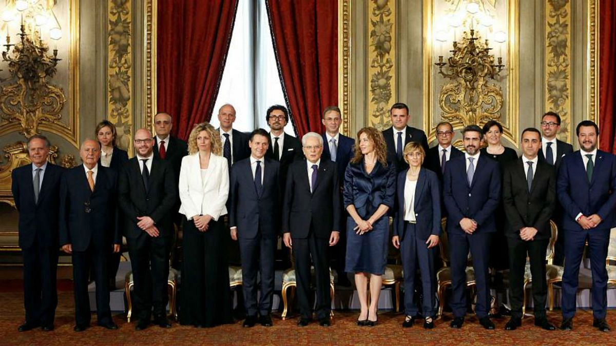 به قدرت رسیدن عوام‌گرایان در ایتالیا؛ نخست وزیر جدید سوگند یاد کرد