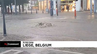 Alcantarillas desbordadas y bajos inundados en Bélgica
