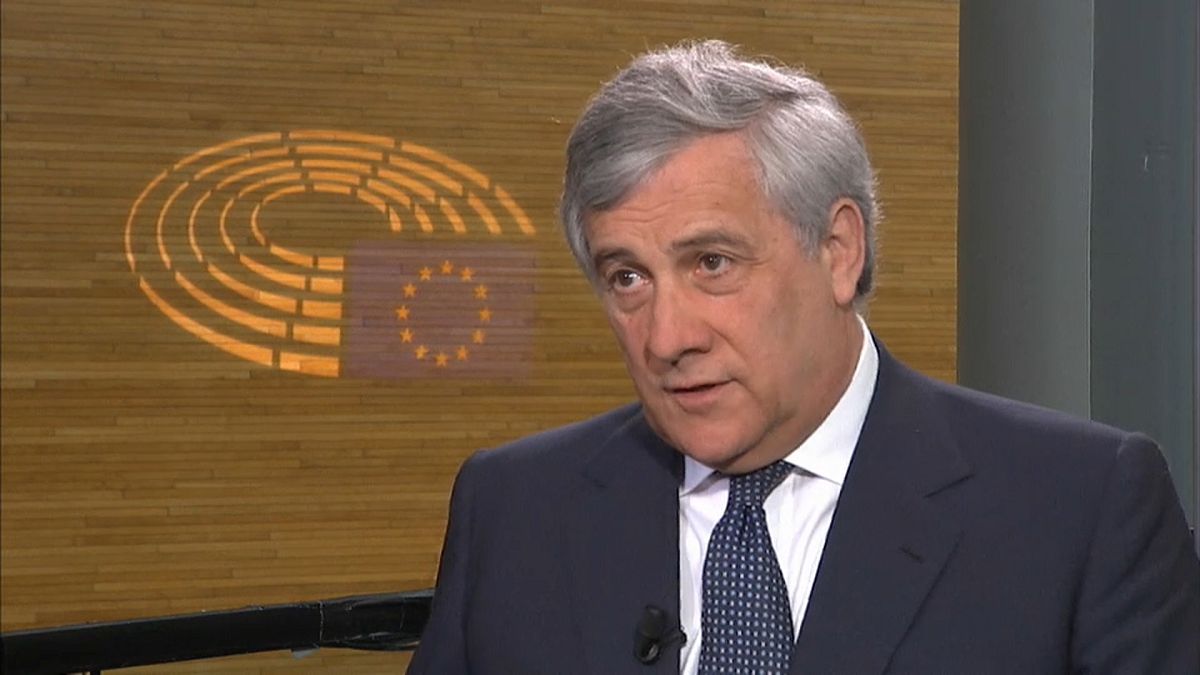 Tajani: governo,"deve rispettare le regole europee"