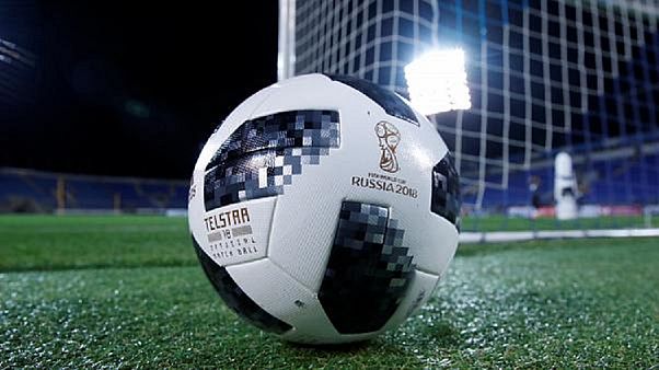 Russia 2018: pallone inaugurale vola...nello spazio Russia 2018: pallone inaugurale vola...nello spazio