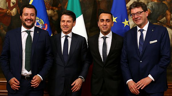 Vers où se dirige le nouveau gouvernement anti-système ? Vers où se dirige le nouveau gouvernement anti-système ?