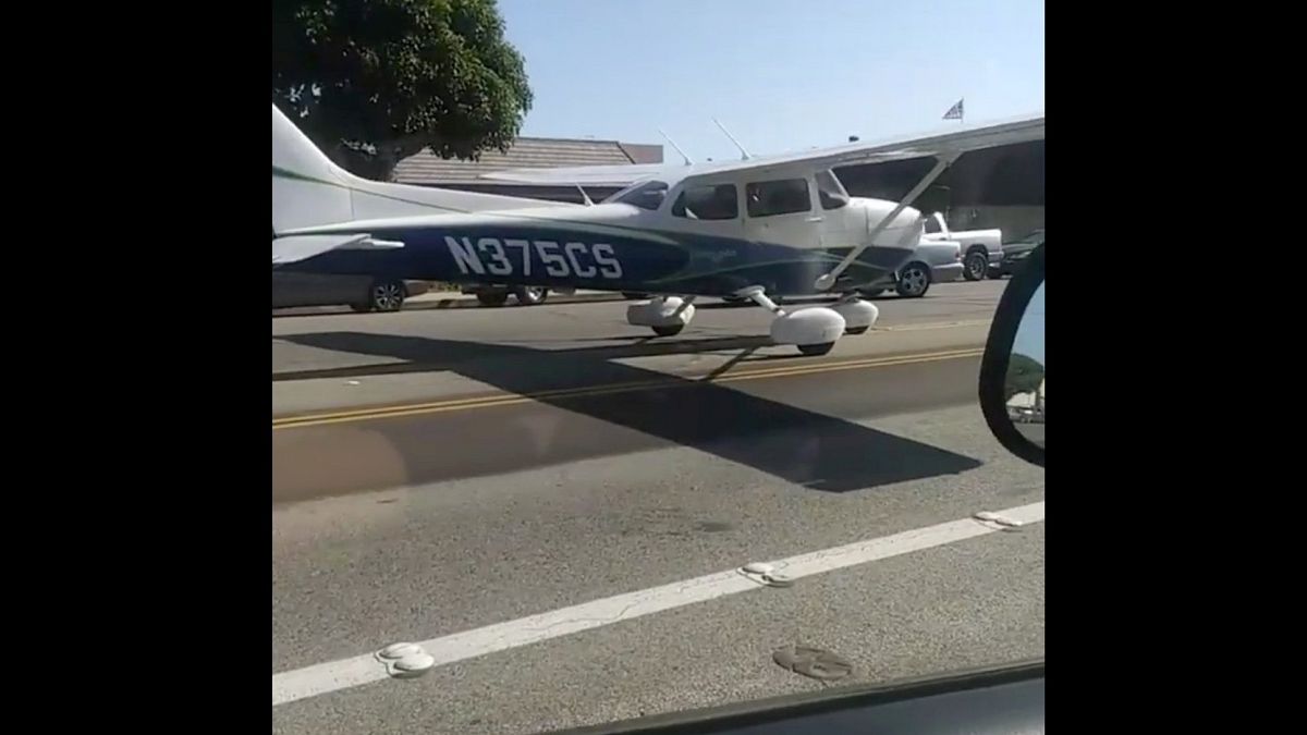 Das Flugzeug nach der Landung in Los Angeles