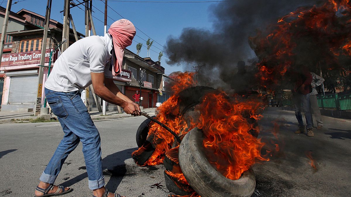 Συγκρούσεις στο Κασμίρ της Ινδίας 