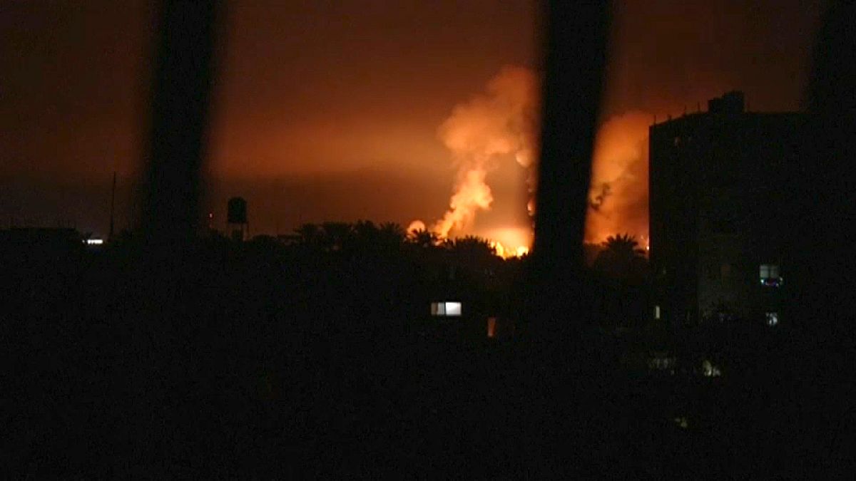 فيديو: ضربات جوية إسرائيلية على مواقع لحركة حماس بغزة