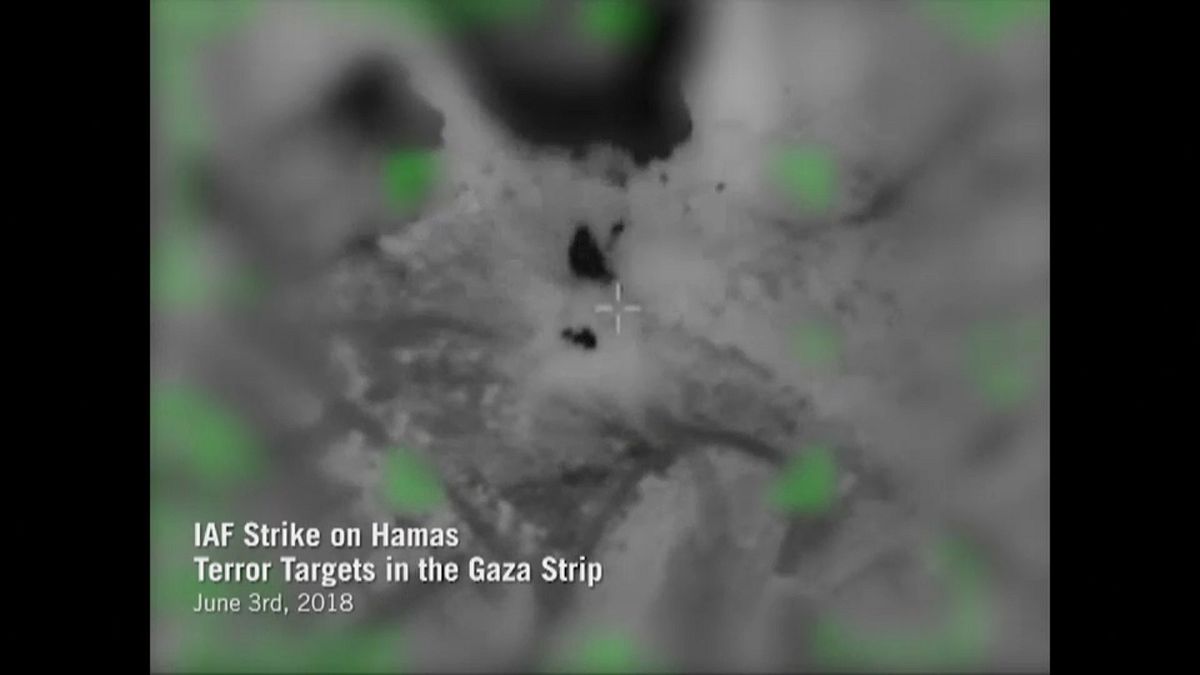 İsrail: 'Hamas'a ait 15 hedefi vurduk'