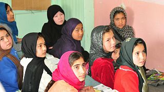 محرومیت نیمی از کودکان افغانستان از تحصیل به دلیل افزایش حملات گروه‌های تندرو