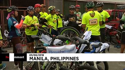 Cyclists in Philippines highlight the plight of plastic