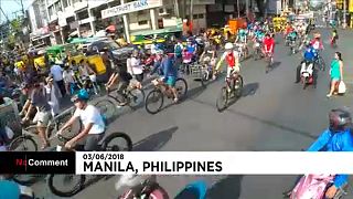 Önkéntesek tisztították meg Manilát