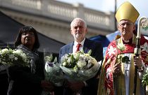 Jeremy Corbyn beim Gedenkgottesdient in London