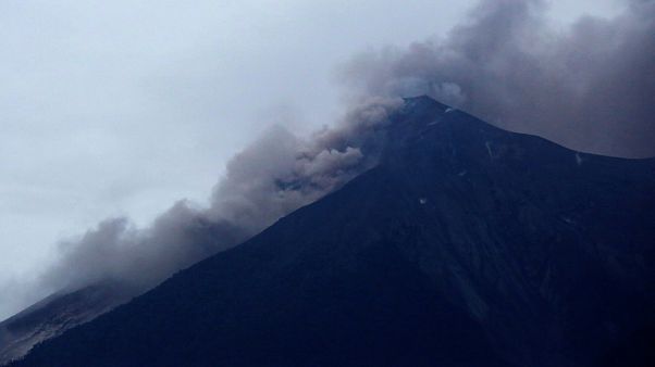Fuego Yanardağı patladı: En az 62 ölü 300 yaralı Fuego Yanardağı patladı: En az 62 ölü 300 yaralı