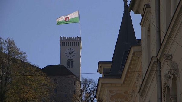 حزب مناهض للهجرة يفوز في انتخابات سلوفينيا حزب مناهض للهجرة يفوز في انتخابات سلوفينيا
