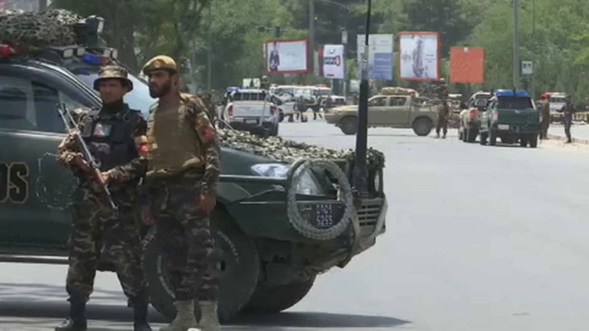 Atentado suicida en Kabul contra un grupo de clérigos