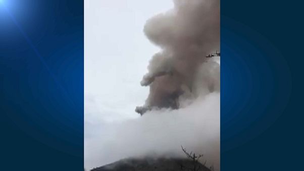Evacuadas aldeias limítrofes ao Vulcão de Fuego Evacuadas aldeias limítrofes ao Vulcão de Fuego