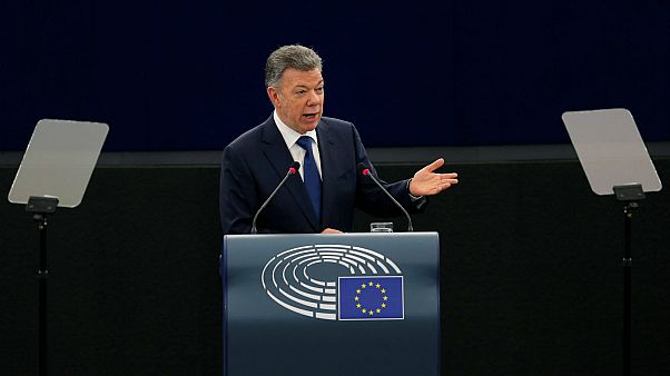 Kolumbiai elnök: "A békefolyamat visszafordíthatatlan!" Kolumbiai elnök: "A békefolyamat visszafordíthatatlan!"