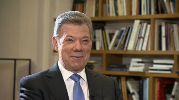Сантос о мирном соглашении с ФАРК и коке Сантос о мирном соглашении с ФАРК и коке