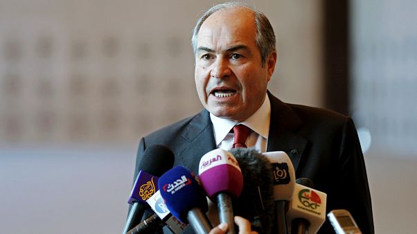 Primeiro-ministro da Jordânia demite-se Primeiro-ministro da Jordânia demite-se
