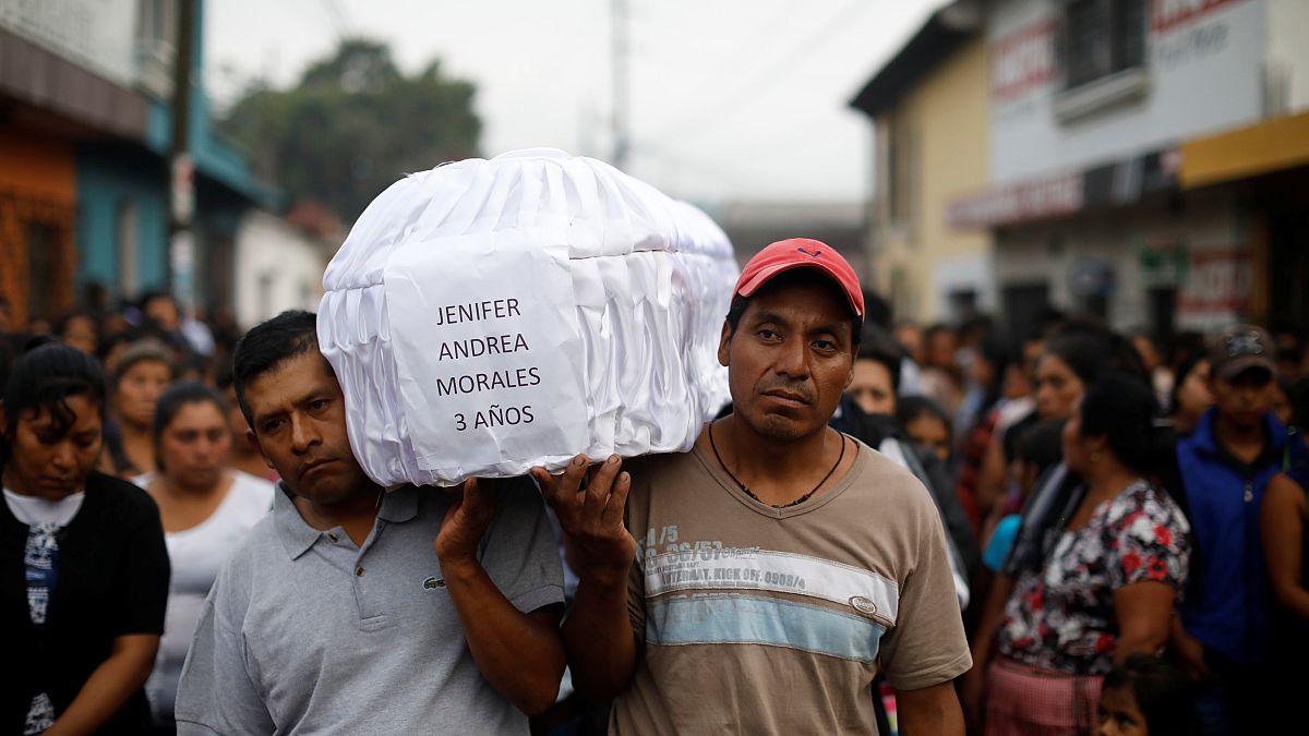 62 Tote nach Ausbruch des "El Fuego" in Guatemala 