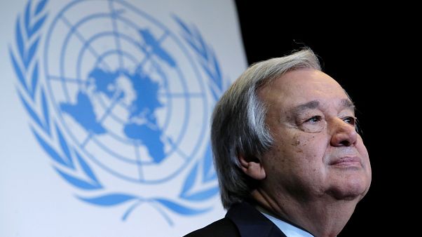 "Rejeitar o que não se pode reutilizar" "Rejeitar o que não se pode reutilizar"