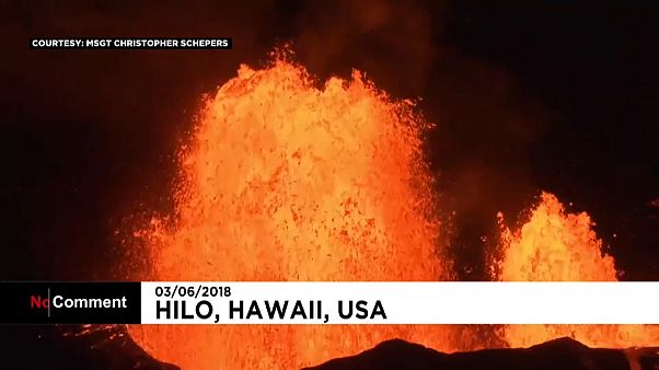Mar de lava deixa Havaí em sobressalto Mar de lava deixa Havaí em sobressalto