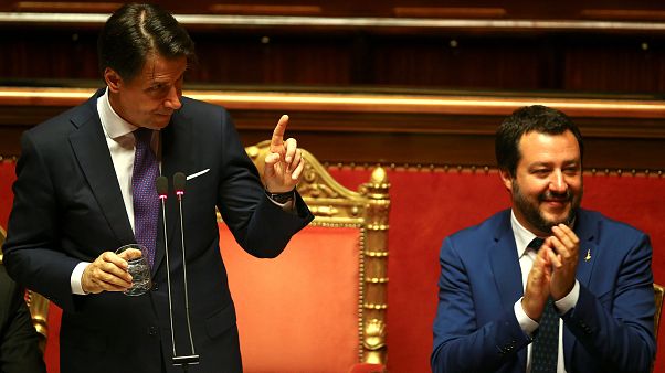 Italie : Giuseppe Conte face au parlement Italie : Giuseppe Conte face au parlement