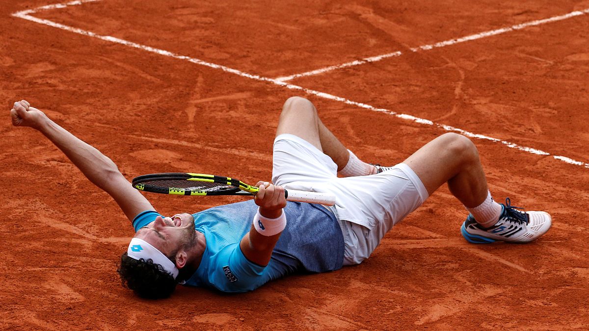 Roland Garros: Cecchinato nella storia, batte Djokovic ed è semifinale!