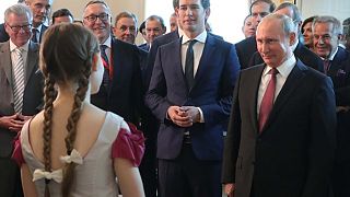 Αυστρία: O Πούτιν συνδύασε τέχνη και διπλωματία