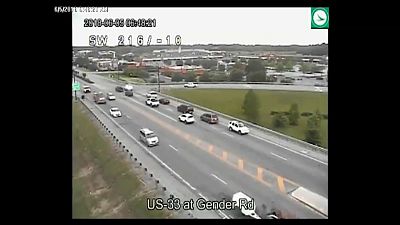 Traffic camera catches car driving in reverse in Ohio