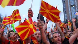 Atina ve Üsküp arasında 'Makedonya' krizi çözülüyor