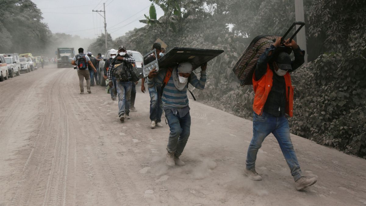 گواتمالا؛ توقف عملیات نجات در اثر فوران دوباره آتشفشان «فوئگو»