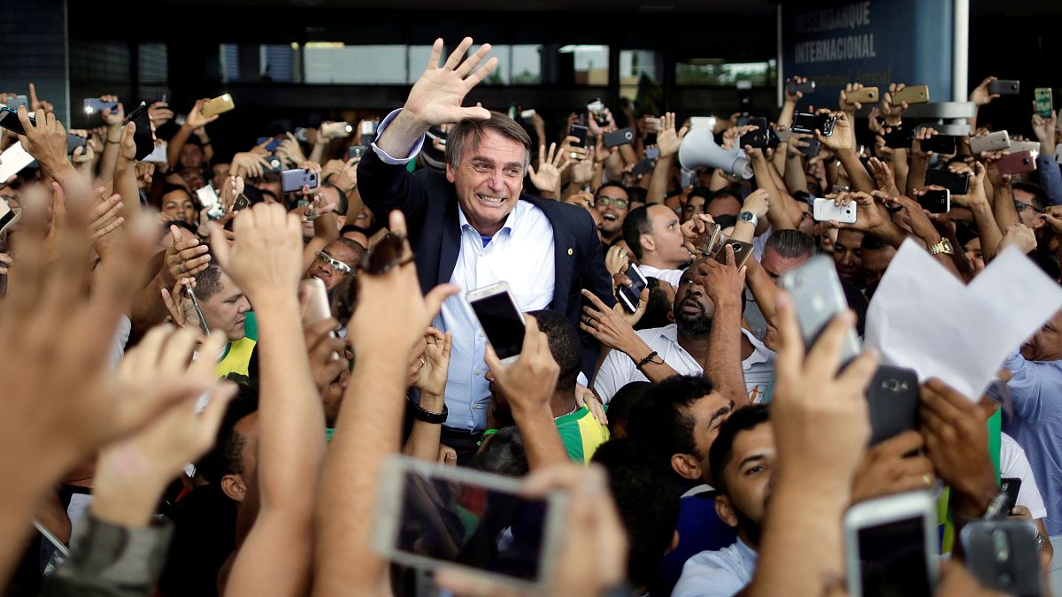 Jair Bolsonaro lidera as sondagens para as presidenciais no Brasil