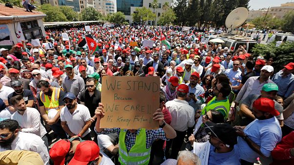 Η οικονομική κρίση και η λαϊκή οργή στην Ιορδανία Η οικονομική κρίση και η λαϊκή οργή στην Ιορδανία