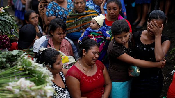 Guatemala'da 'ateş' volkanı 99 can aldı Guatemala'da 'ateş' volkanı 99 can aldı