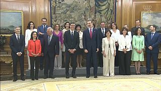 Novo governo espanhol empossado