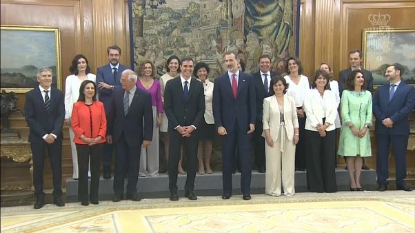Novo governo espanhol empossado Novo governo espanhol empossado