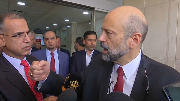 Иордания: правительство уступает протестующим Иордания: правительство уступает протестующим