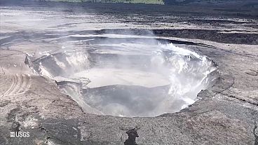 شاهد: حمم بركان كيلاويا تخرج من الأخدود "ثمانية"