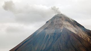 Se suspenden las labores de rescate en el Volcán de Fuego