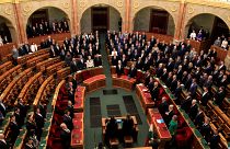 دولت مجارستان در قانون اساسی بازنگری می کند