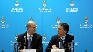 Arjantin yeniden IMF'ye borçlanıyor