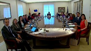Правительство отказалось контролировать Каталонию
