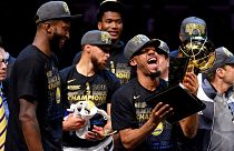 "Голден Стэйт Уорриорз" — чемпион НБА