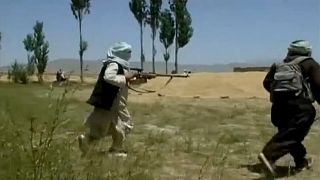 Talibãs anunciam cessar-fogo temporário com forças afegãs