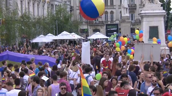 Roumanie : une Gay Pride pas peu fière Roumanie : une Gay Pride pas peu fière