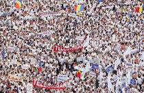 Tens of thousands rally in Romanian capital for corruption protest