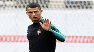 شاهد: المنتخب البرتغالي يُجري أول حصة تدريبية له بقيادة رونالدو في روسيا