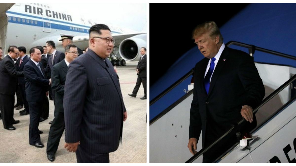 مصافحة بين رئيس كوريا الشمالية ورئيس الوزراء السنغافوري