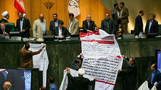 مجلس ایران الحاق به کنوانسیون مبارزه با تامین مالی تروریسم را تعلیق کرد