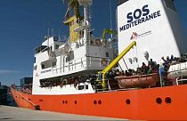 Italien droht Rettungsbooten mit Hafensperre