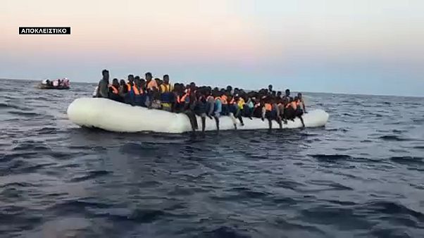 Η αγωνία των μεταναστών του Aquarius - Αποκλειστικό ρεπορτάζ του euronews Η αγωνία των μεταναστών του Aquarius - Αποκλειστικό ρεπορτάζ του euronews