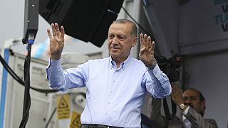 Erdoğan: Askerimiz Kandil'e ilerledikçe Muharrem'i efkar basıyor